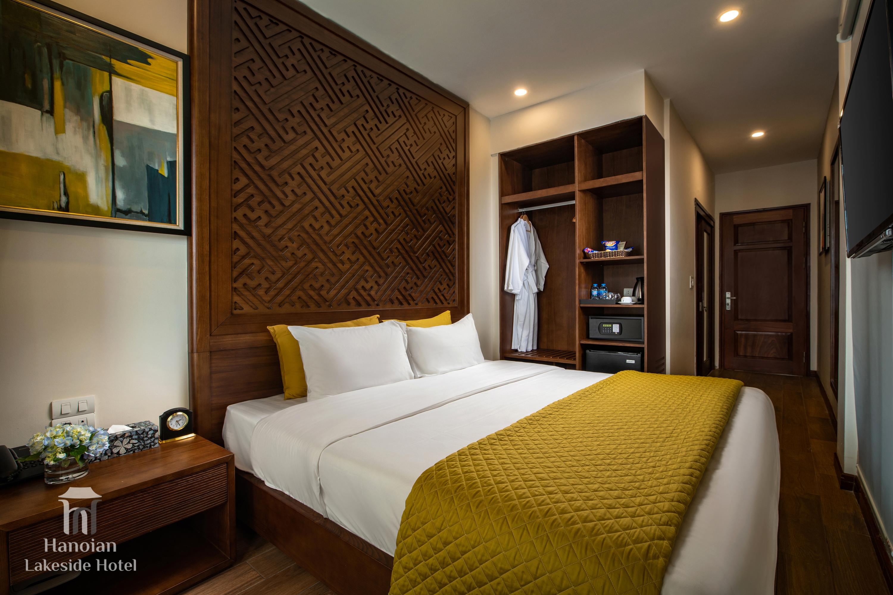 Lakeside Premium & Travel Hotel Hanoï
